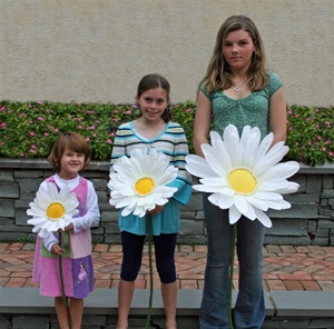 Buy Giant Paper Flowers - Large Flower Party Decorations - Oversized  Gerbera Daisy